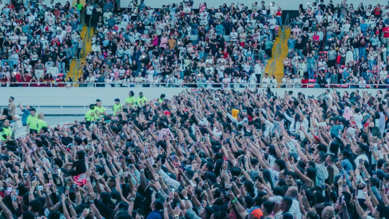 Costa Rica reunió a miles de personas en una cruzada de esperanza y fe